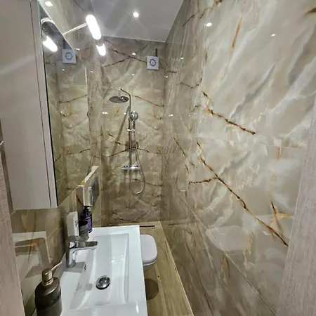 Agora Luxury 4 * Loutráki