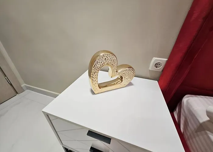 Agora Luxury 4 Loutráki